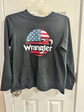 Women’s Wrangler Black Long-Sleeve Graphic Tee FR workwear